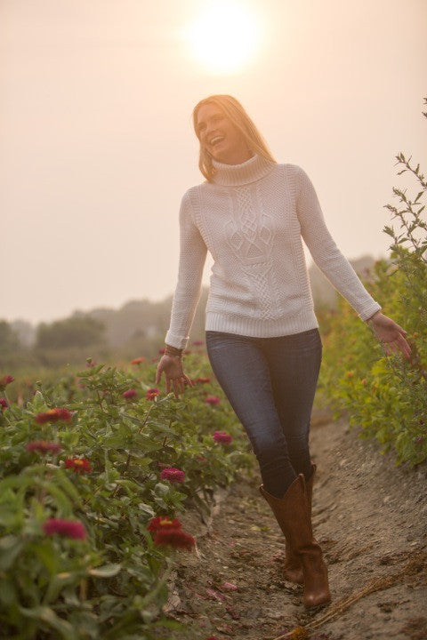 On Location with Laura Jean at Sweet Berry Farm